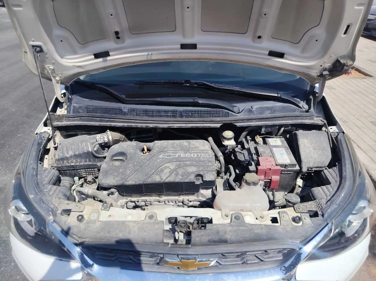 Car image 24
