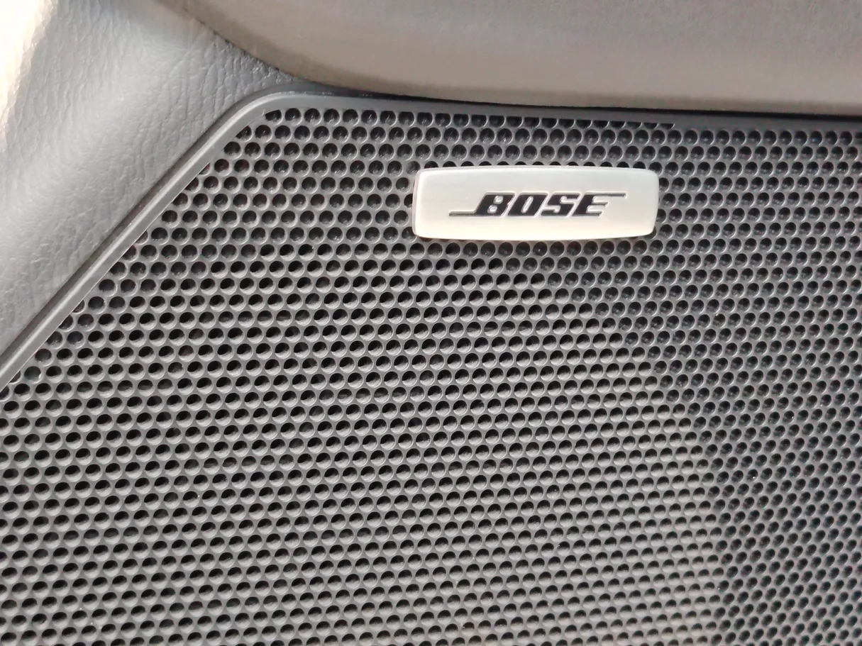 Car image 33
