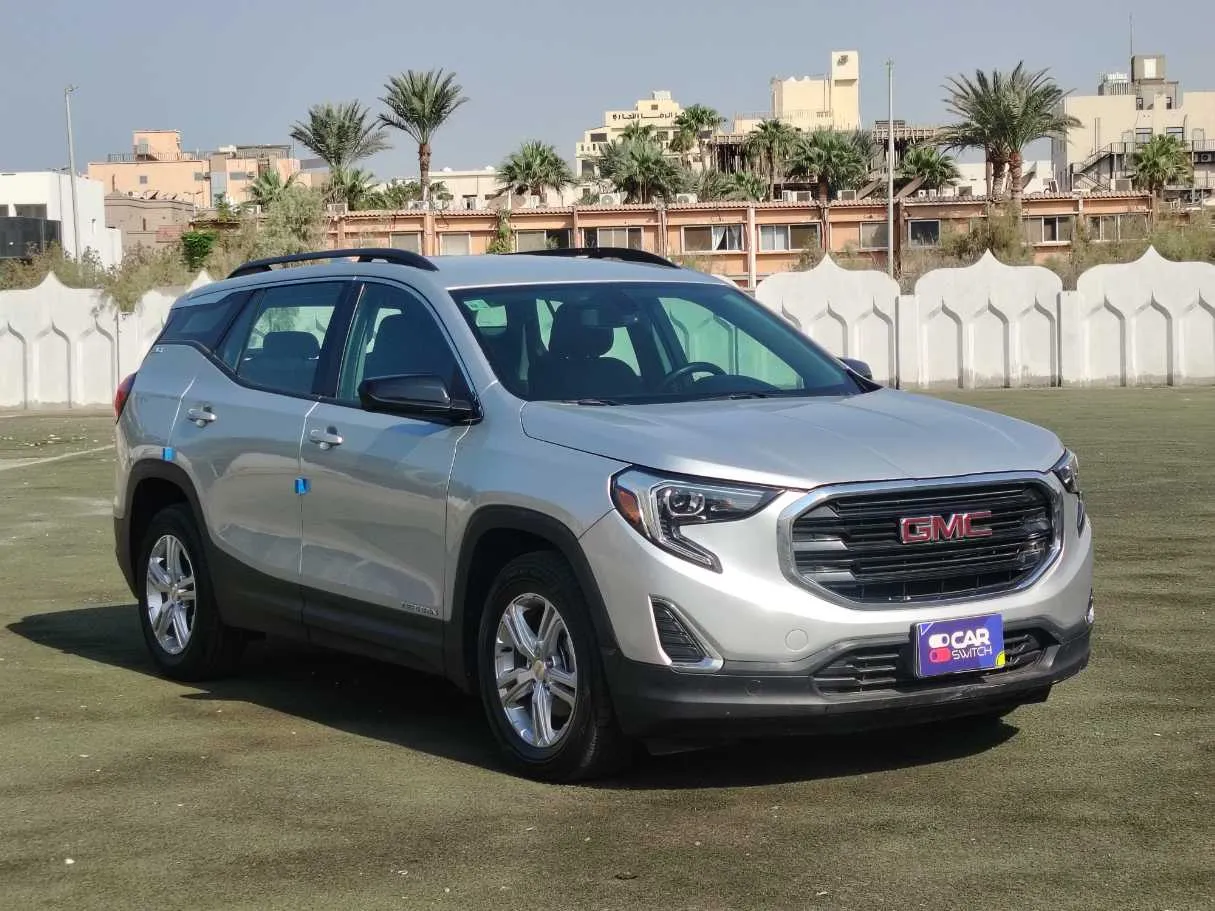 Car image 3