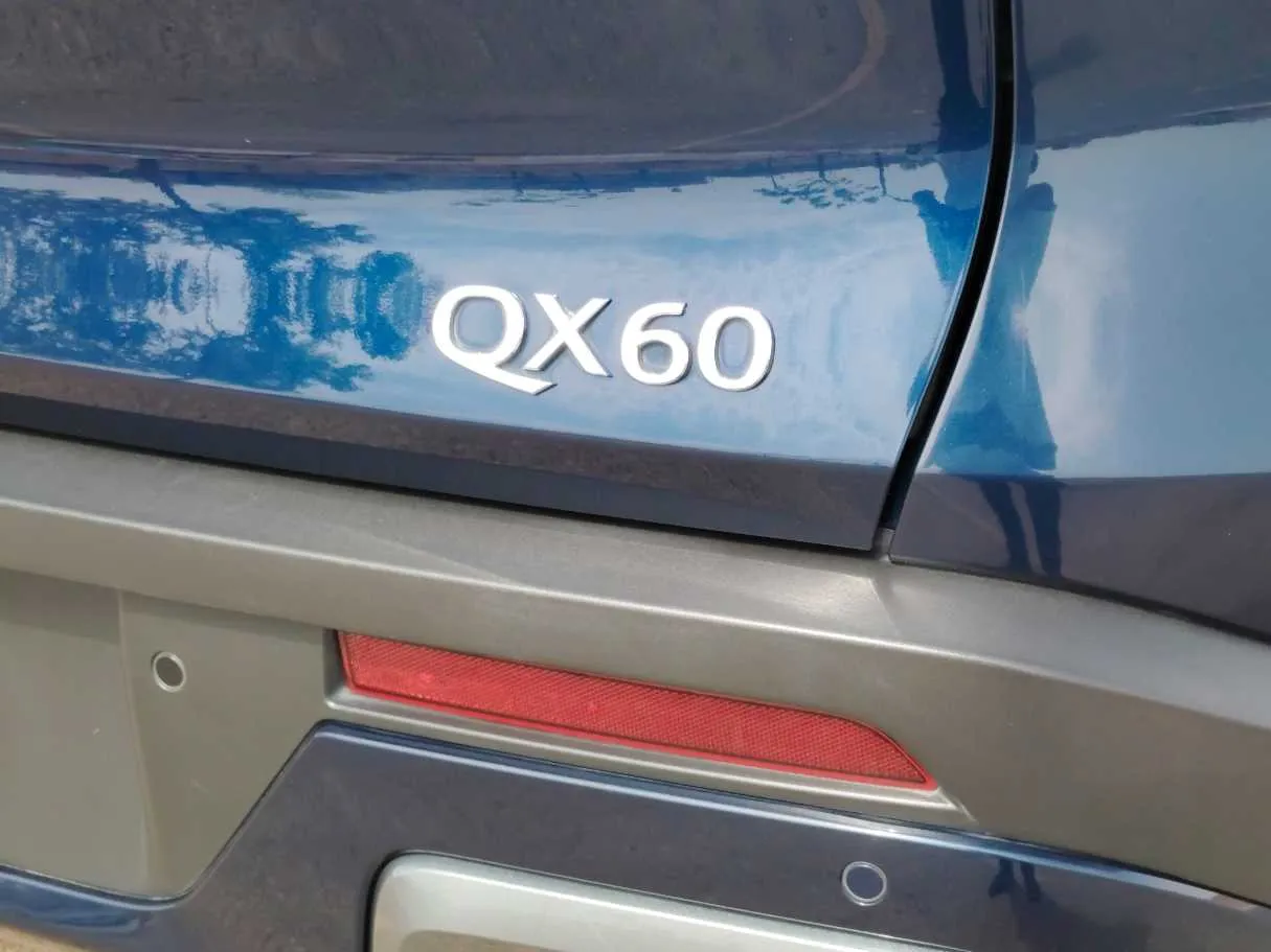 Car image 39