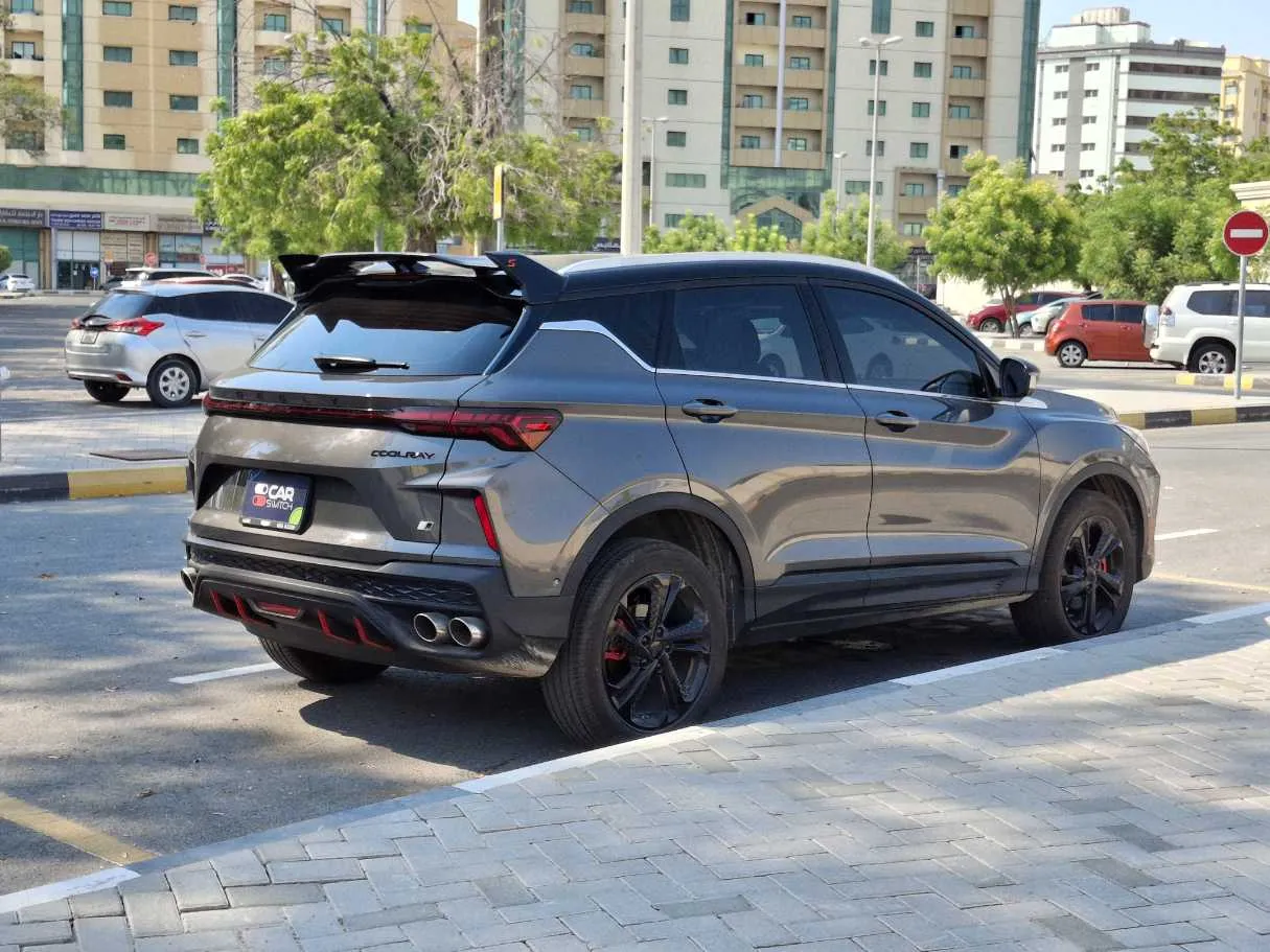 Car image 7