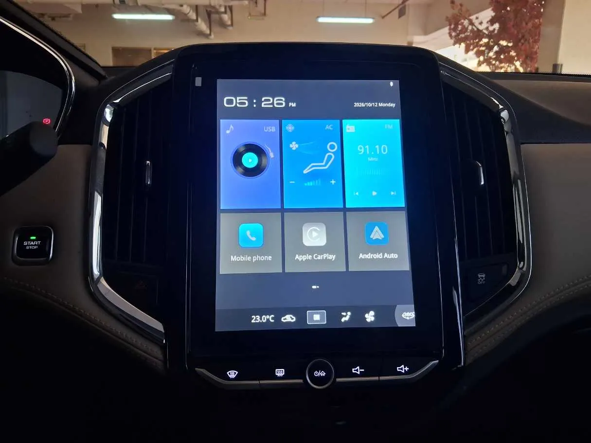 Car image 16