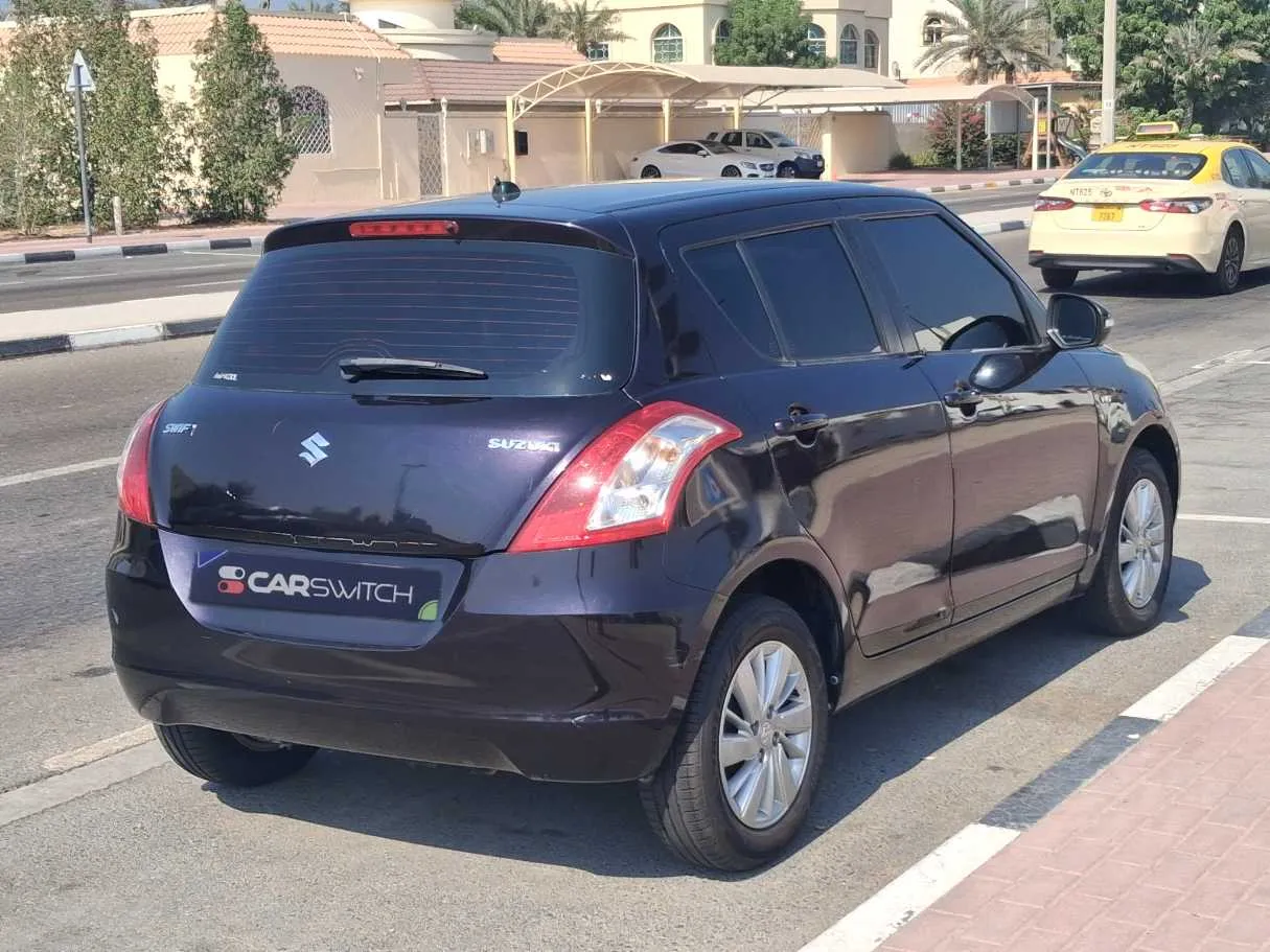 Car image 7