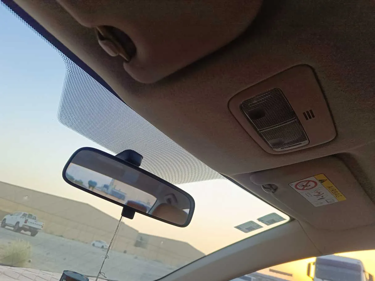 Car image 24