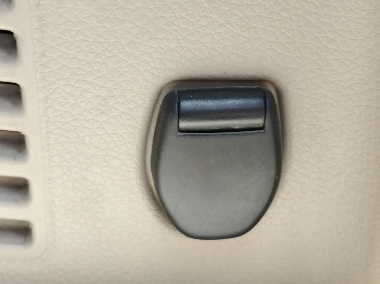 Car image 31
