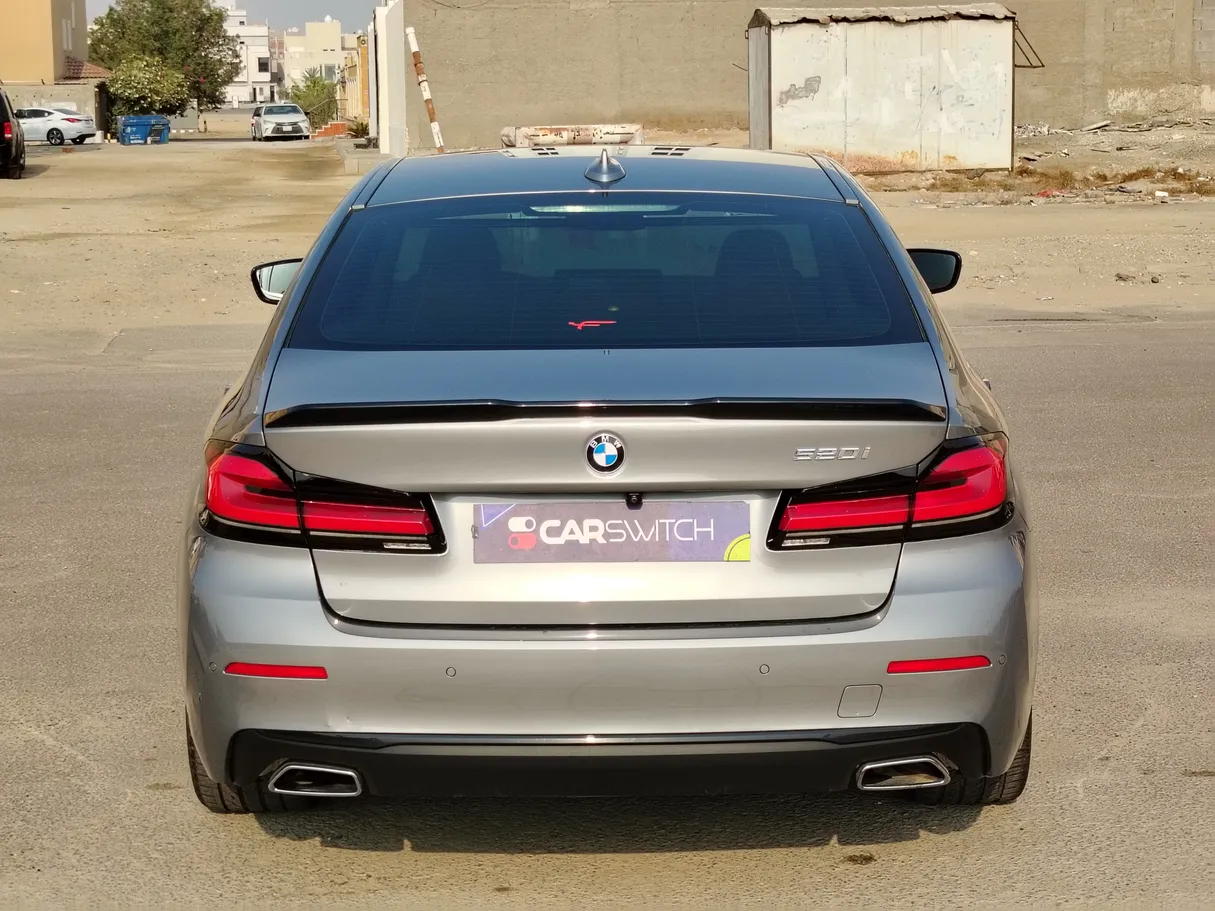 Car image 6