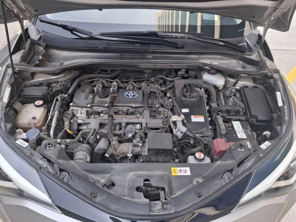 Car image 21