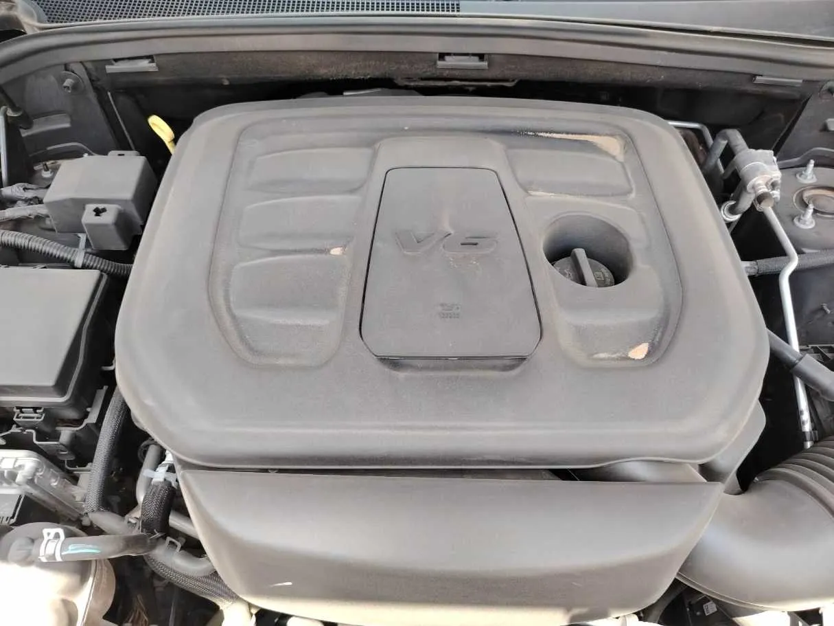 Car image 47