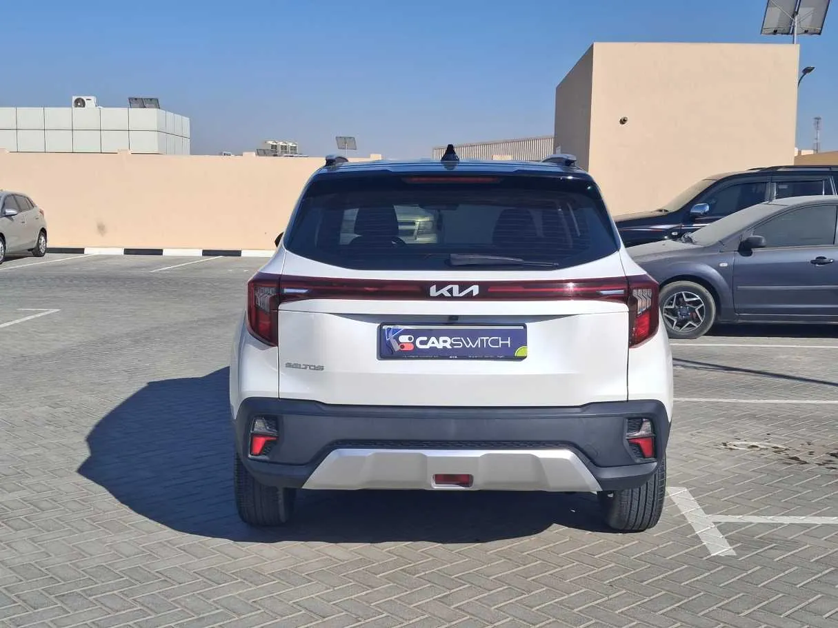 Car image 6