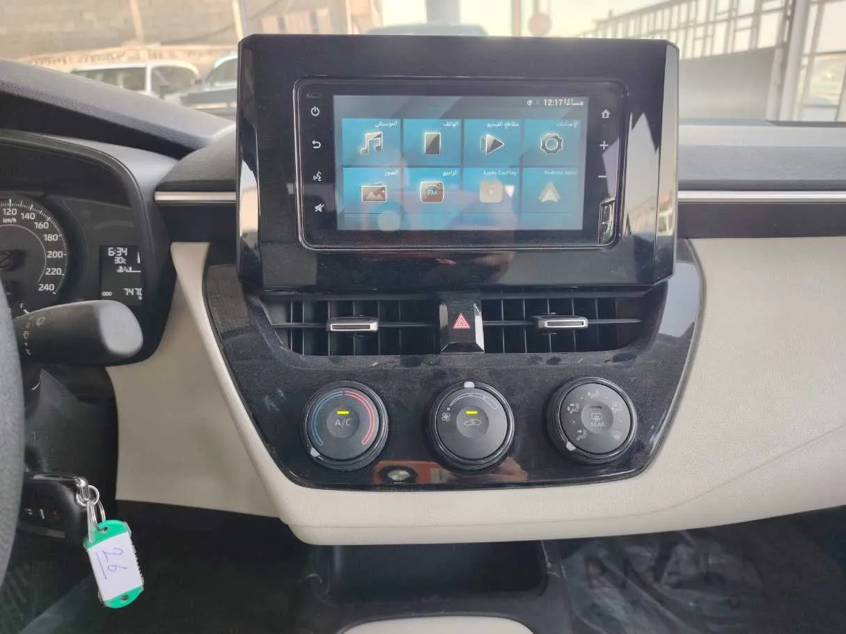 Car image 20