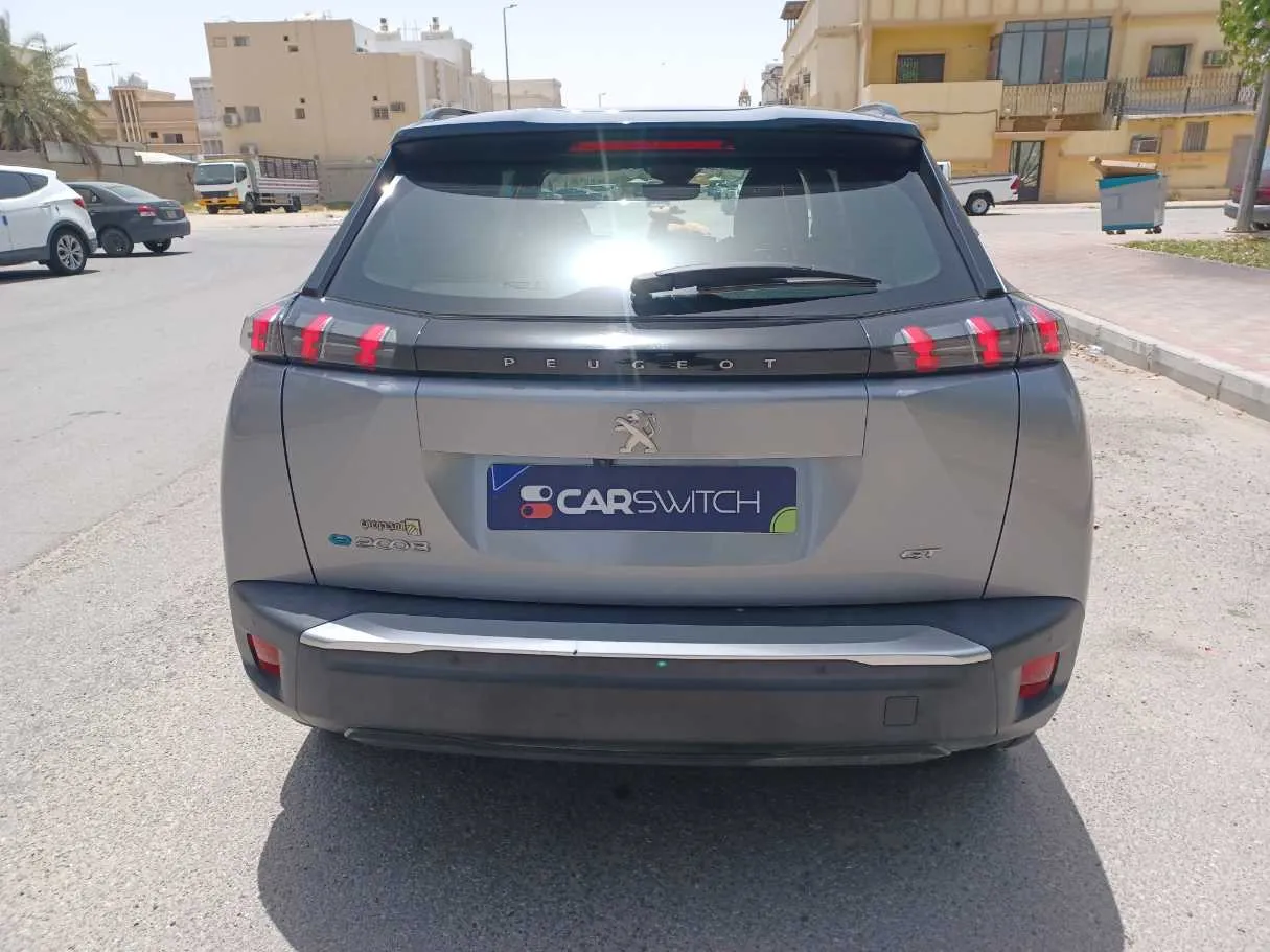 Car image 20