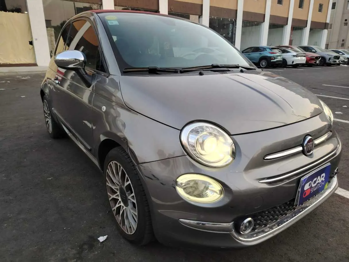 Car image 3
