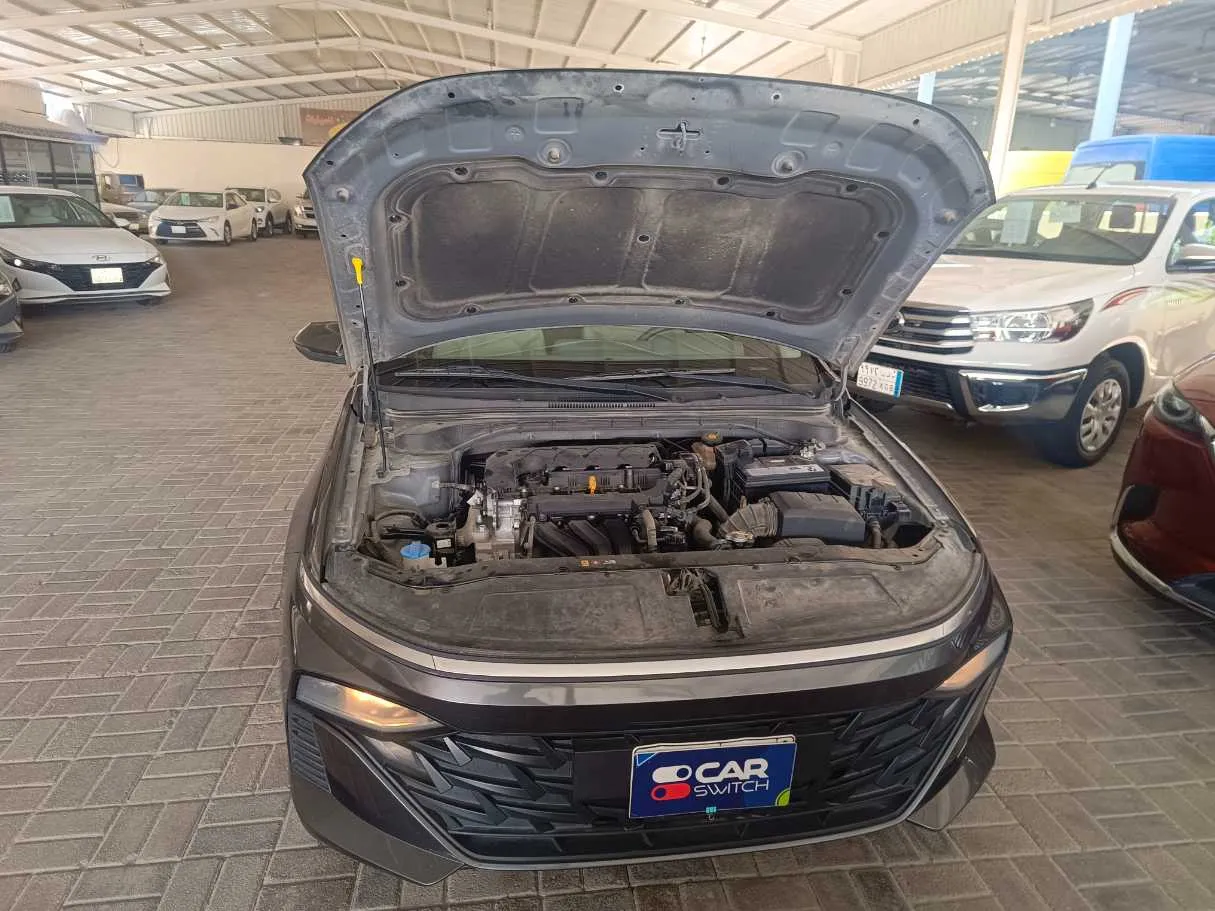 Car image 27
