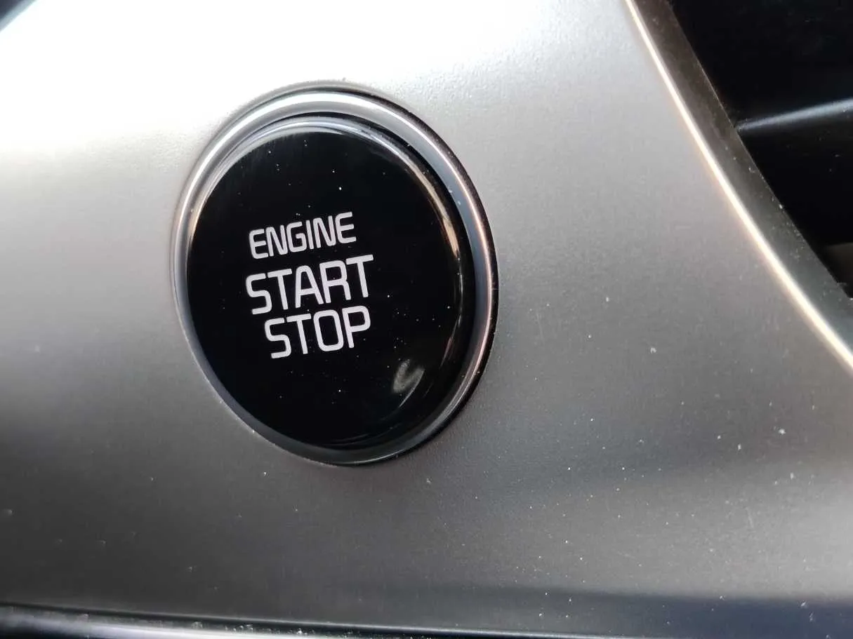 Car image 33