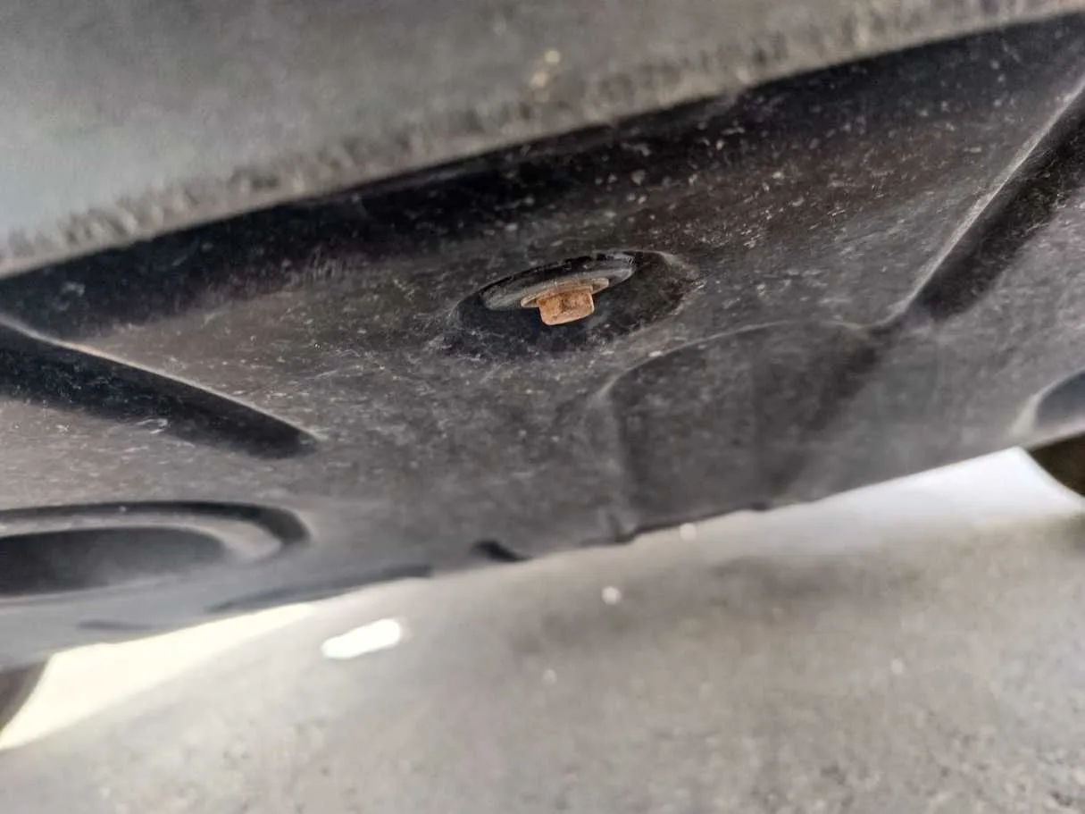Car image 33