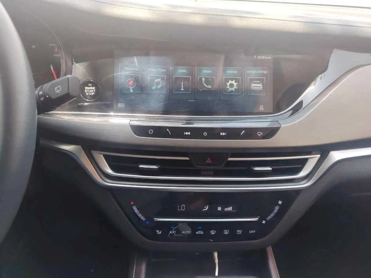 Car image 20