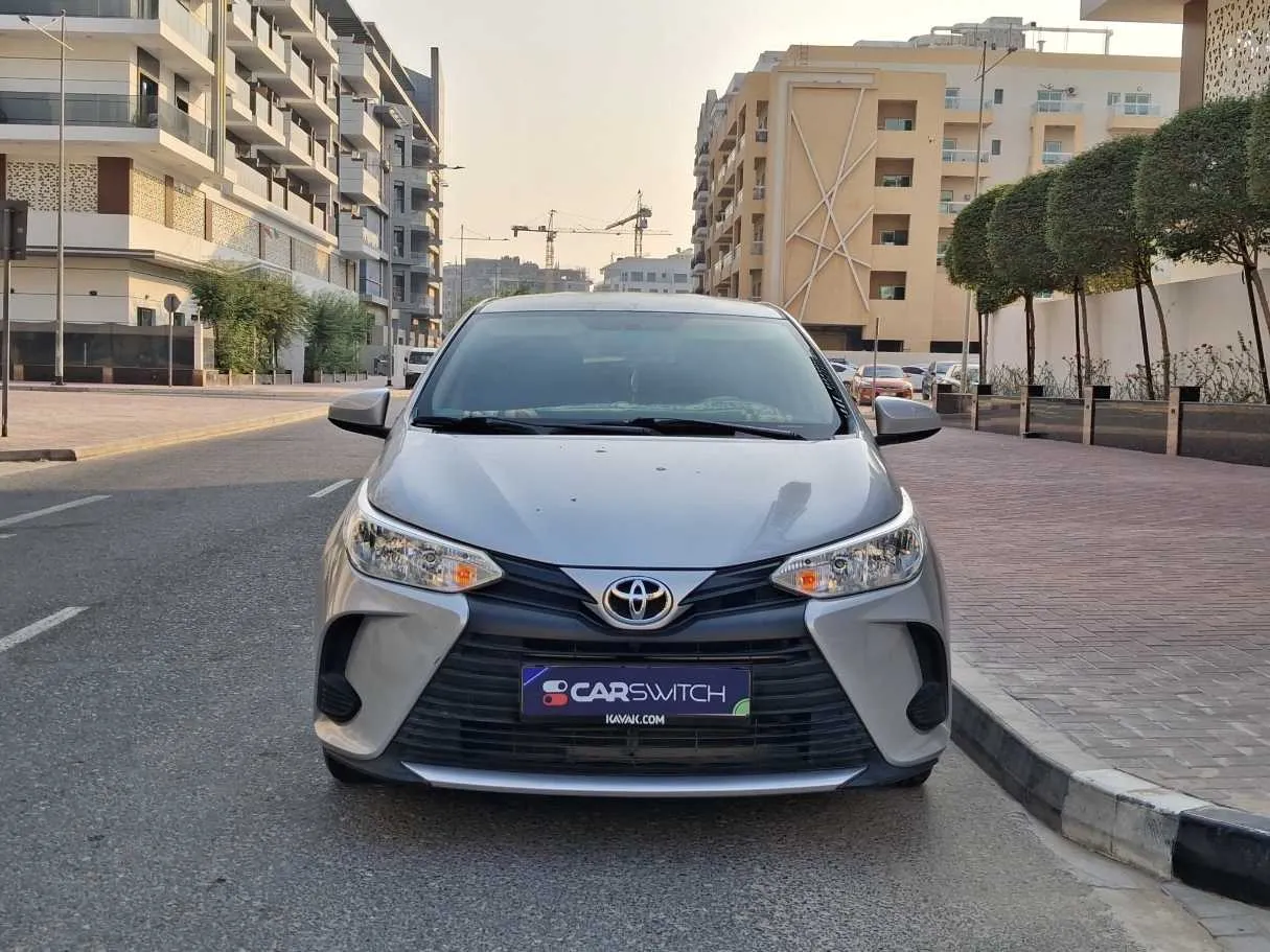 Car image 2