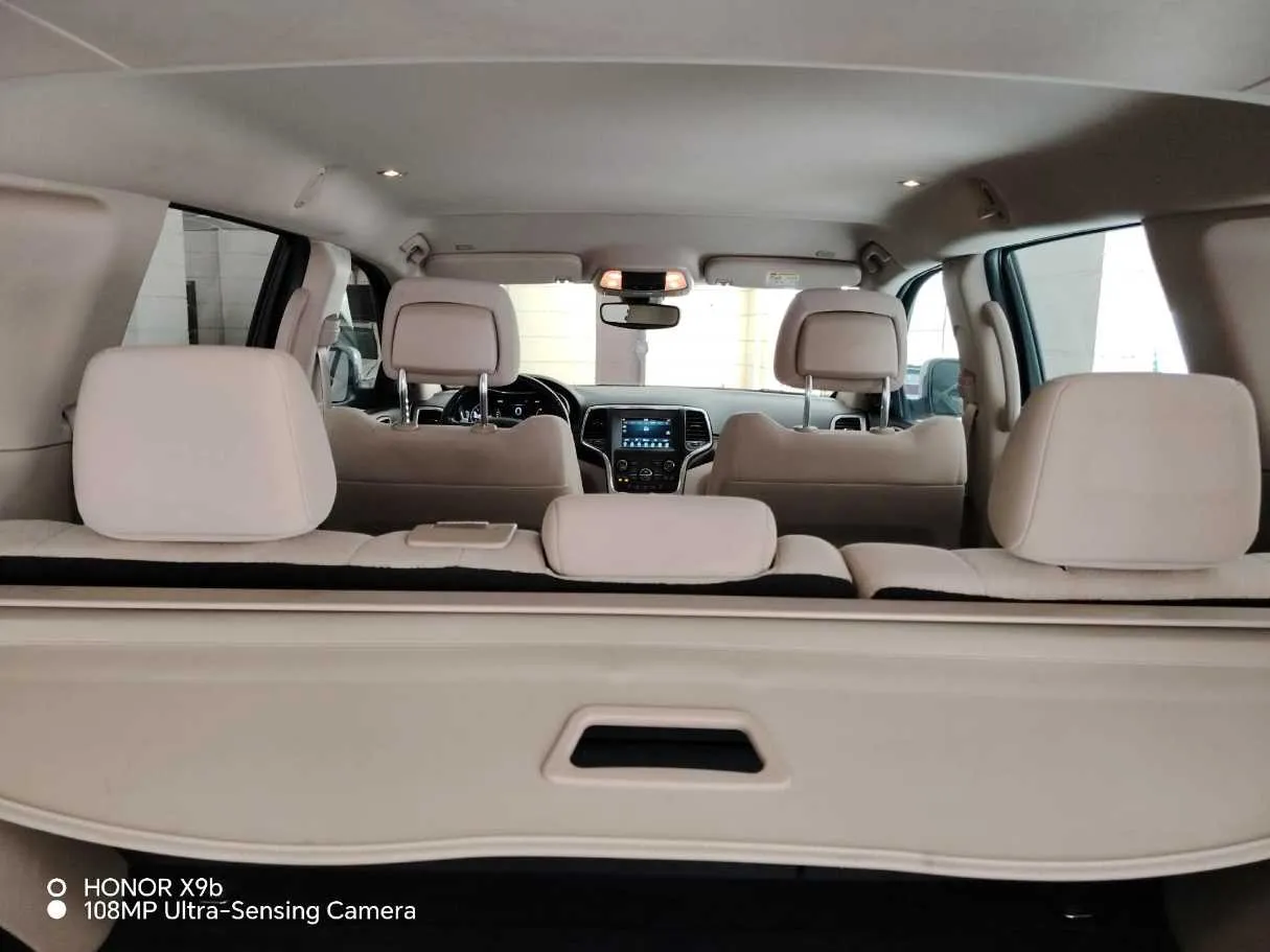 Car image 31