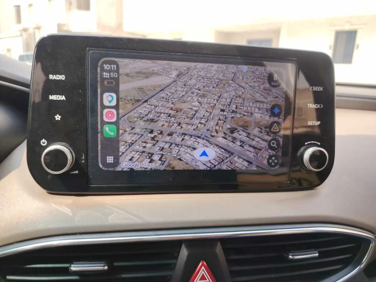 Car image 25
