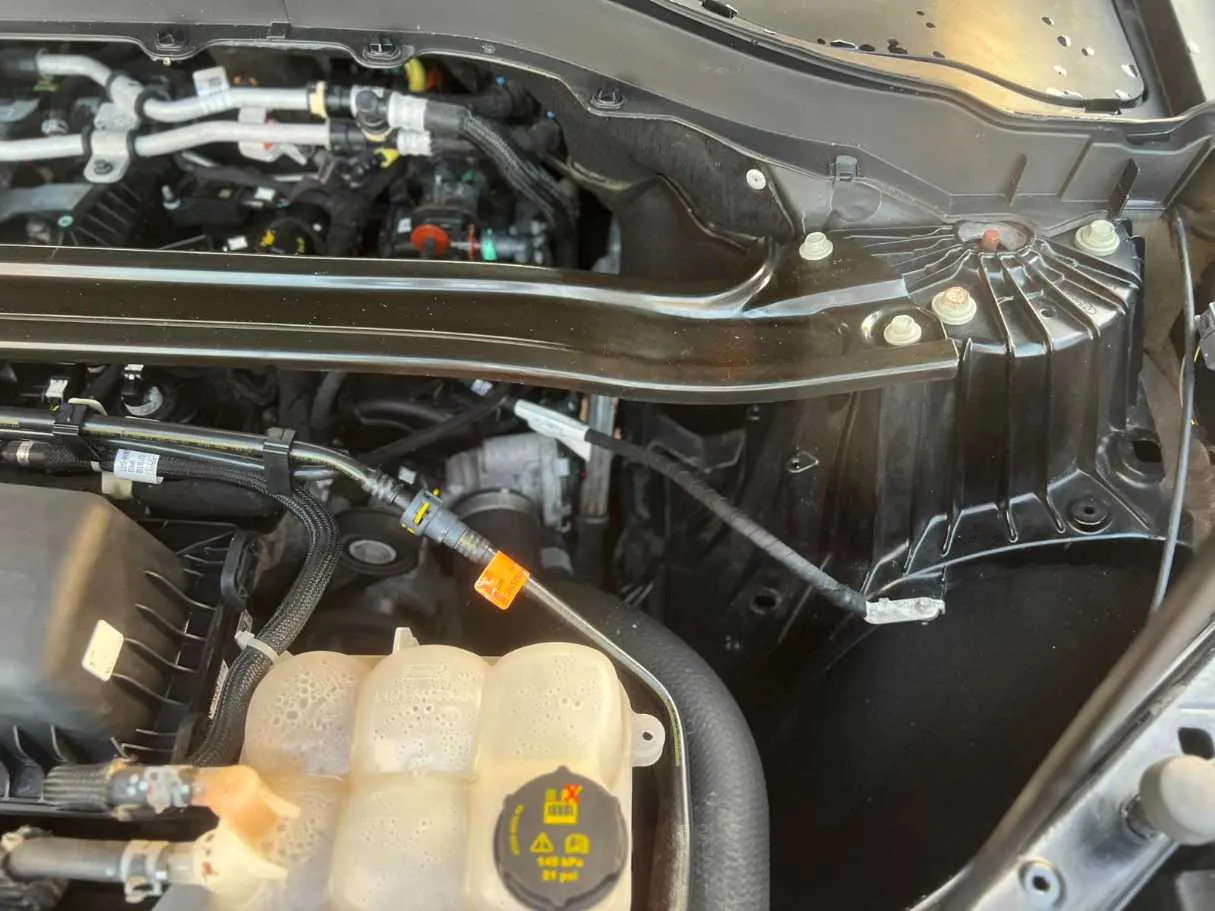 Car image 23