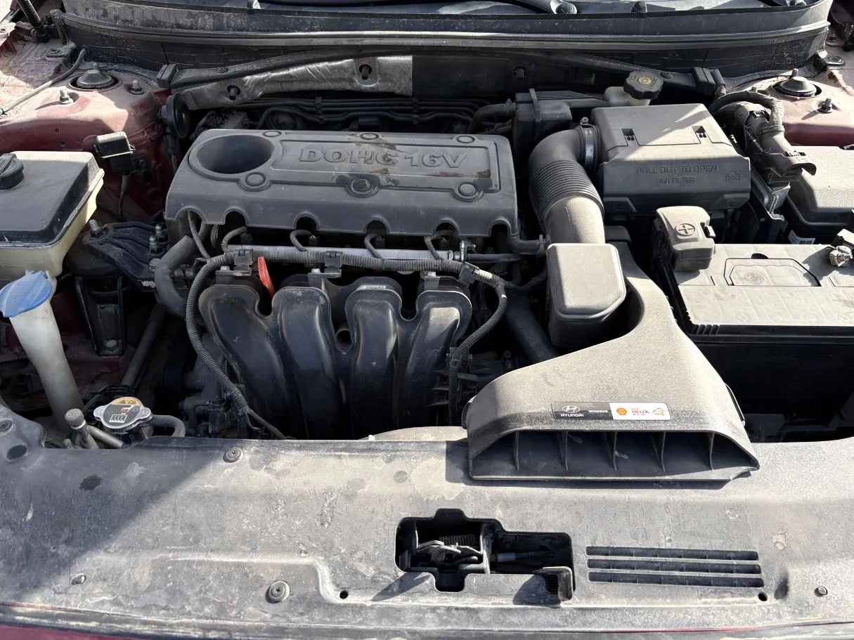Car image 29