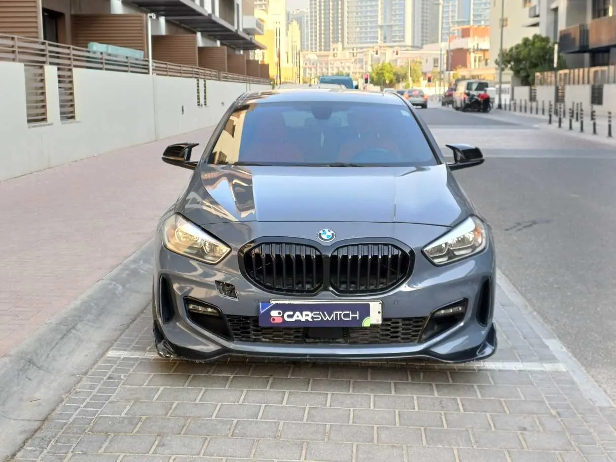 Car image 2