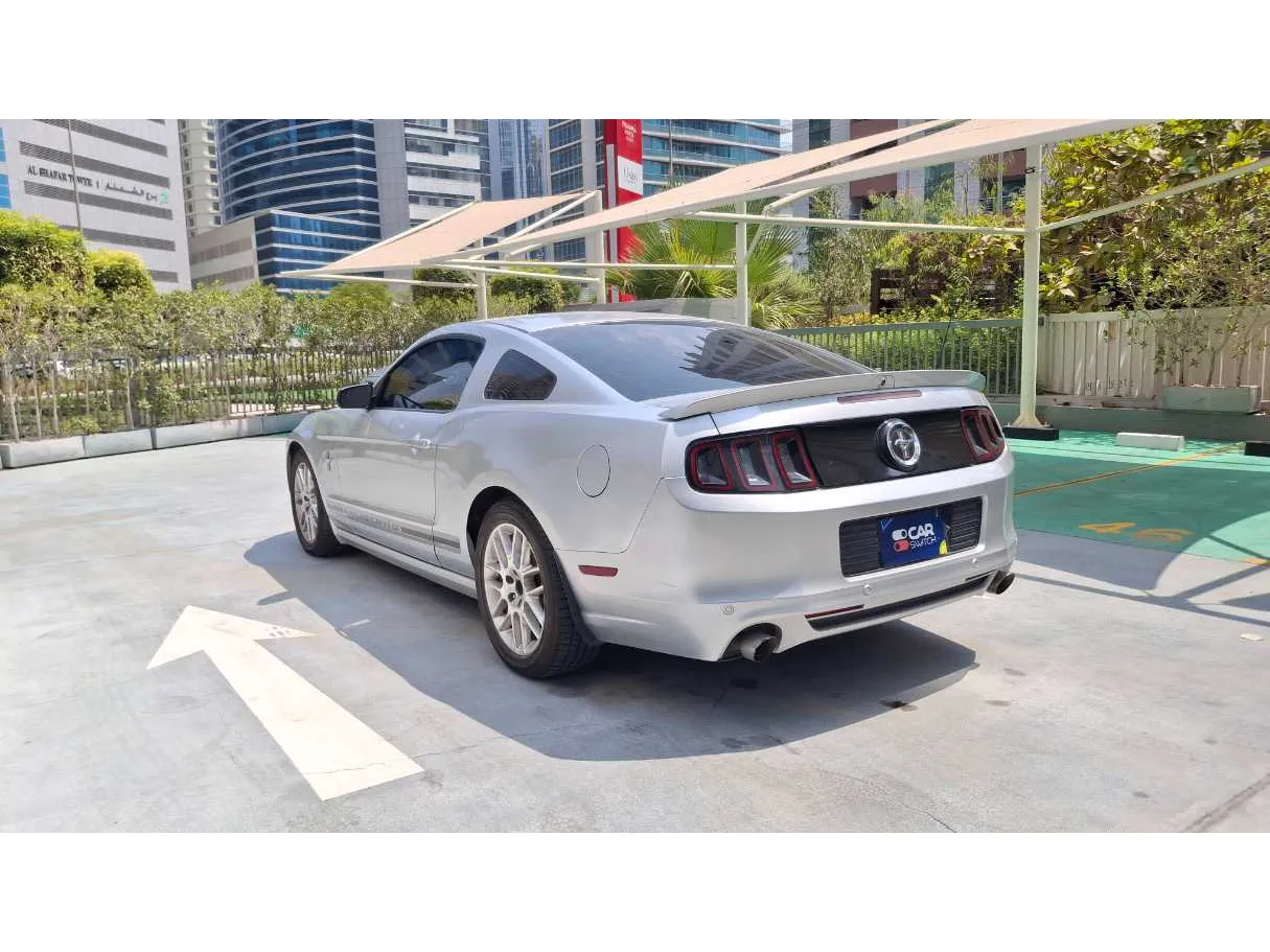 Car image 7