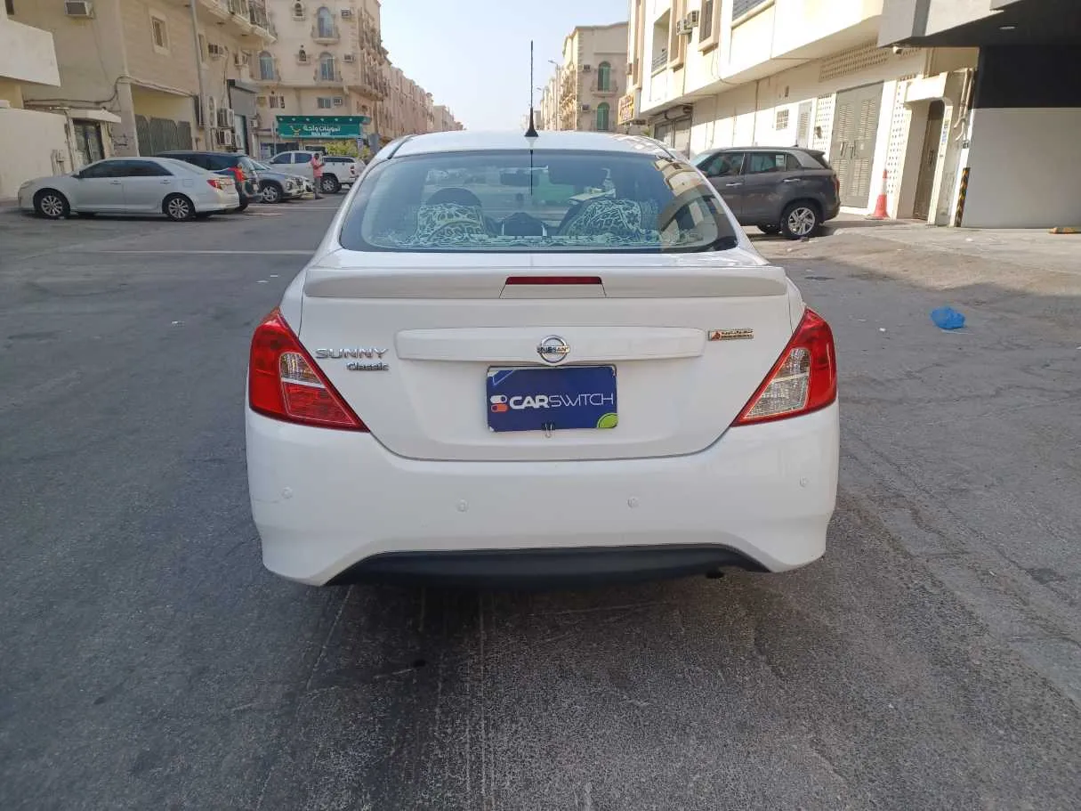 Car image 6