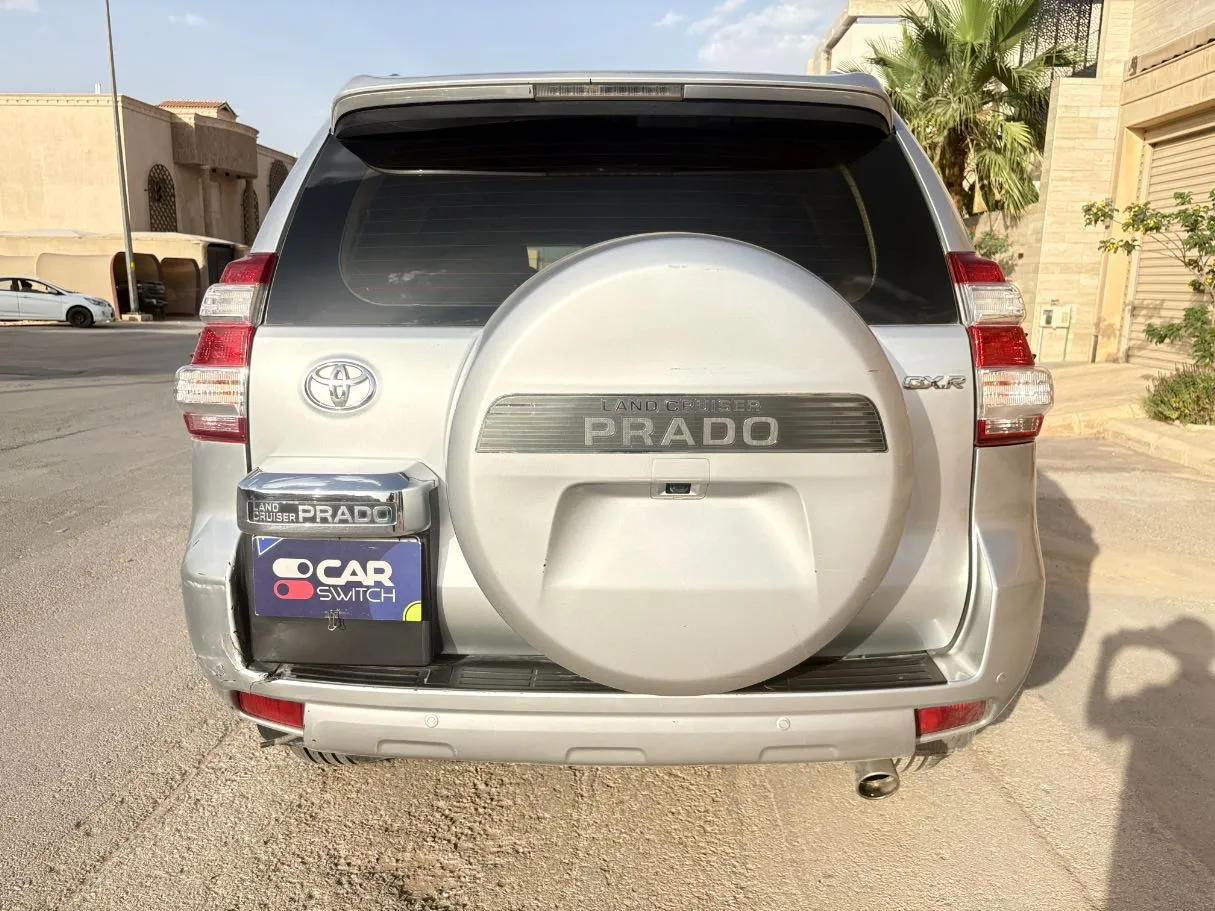 Car image 6