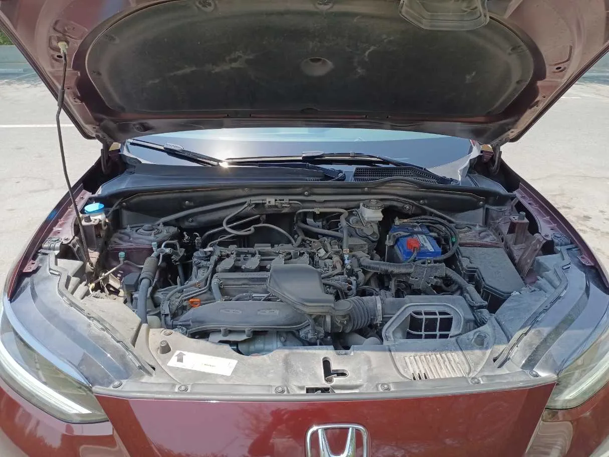 Car image 23
