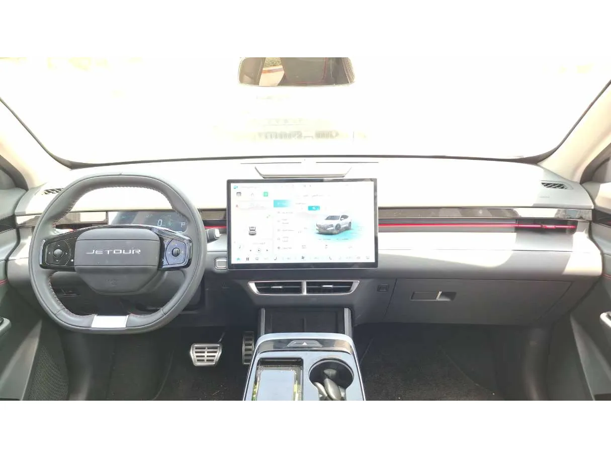 Car image 16