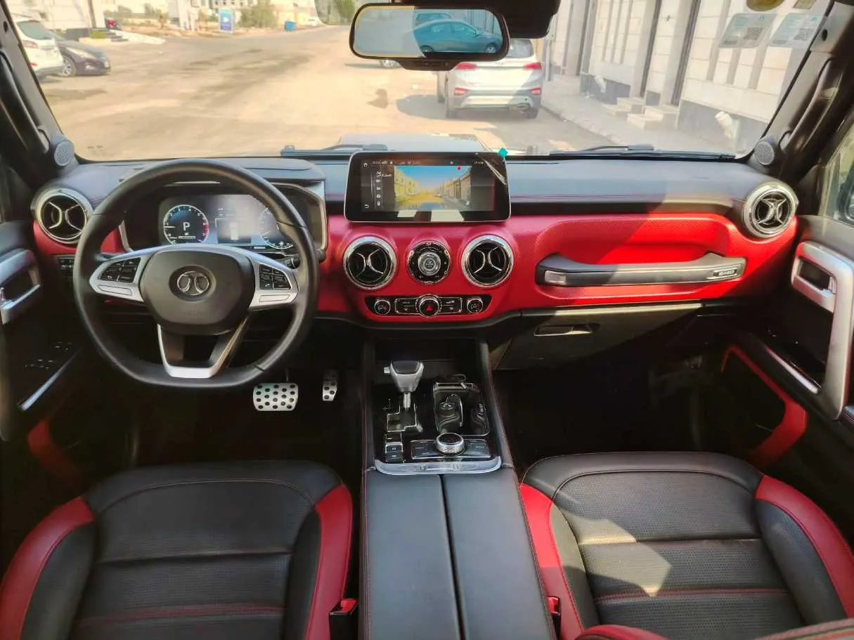 Car image 22