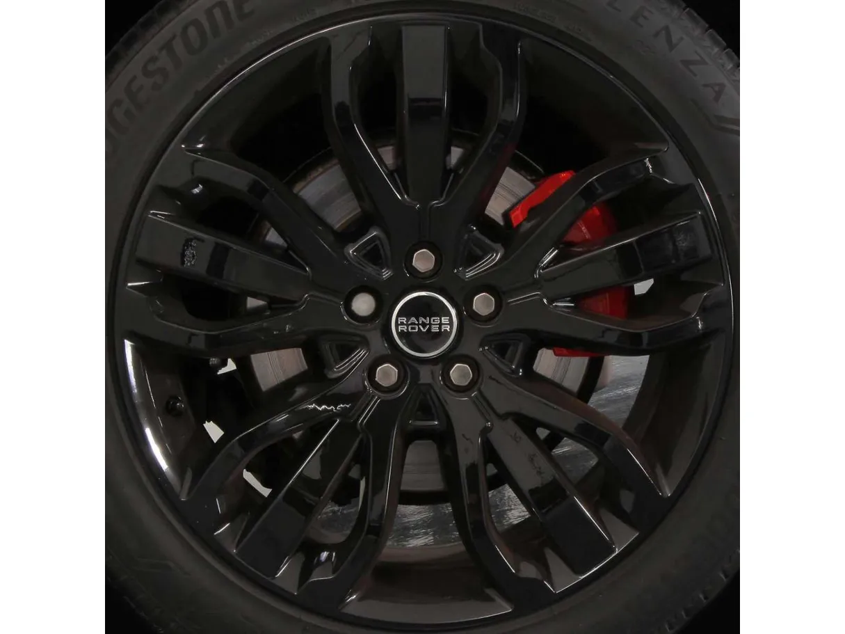 Car image 24