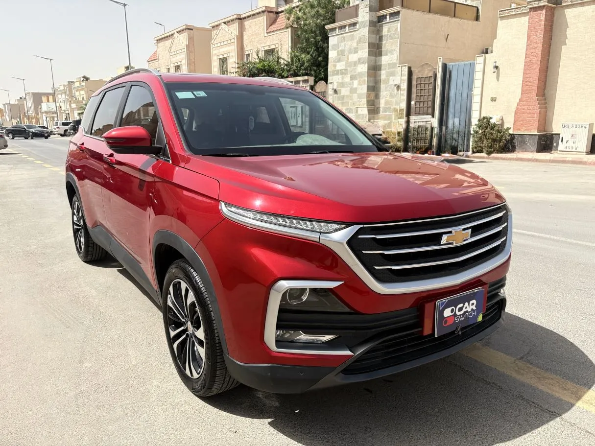 Car image 3