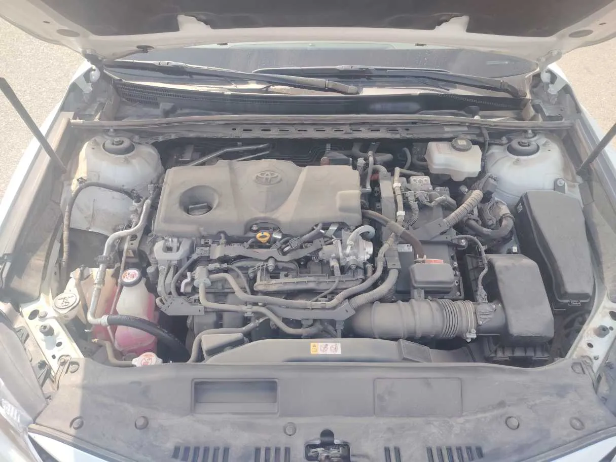 Car image 31