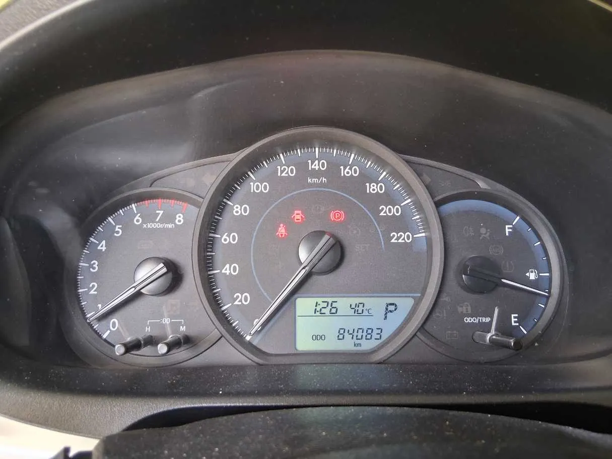 Car image 5