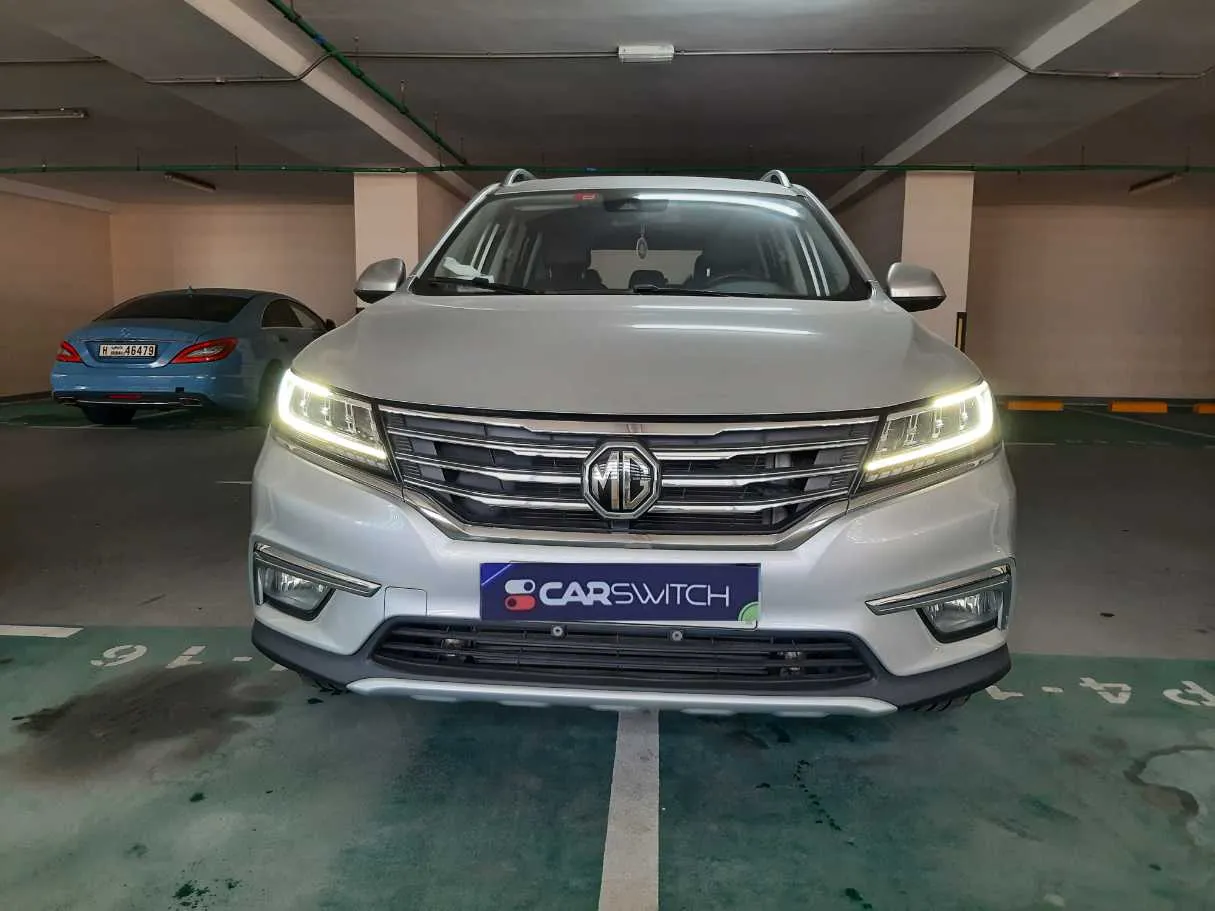 Car image 2