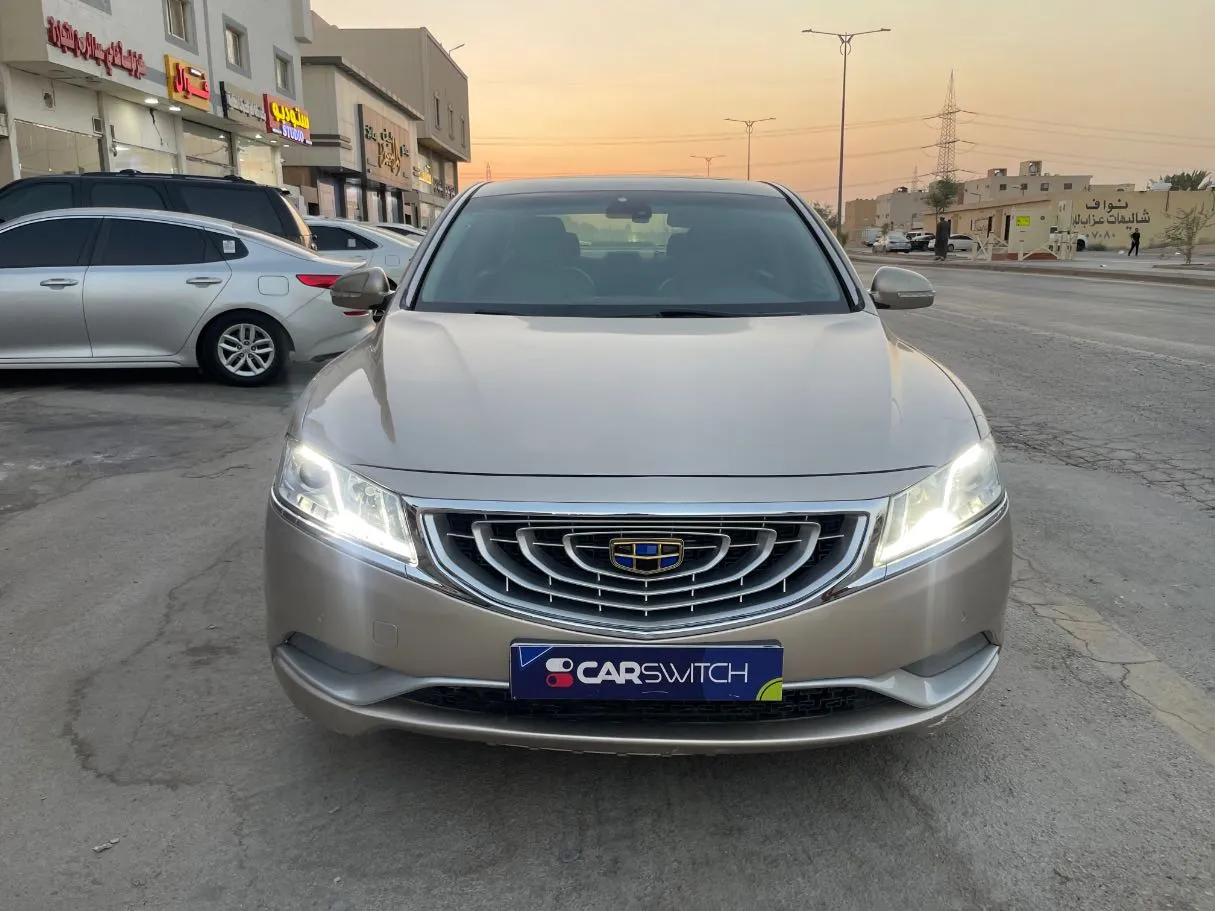Car image 2