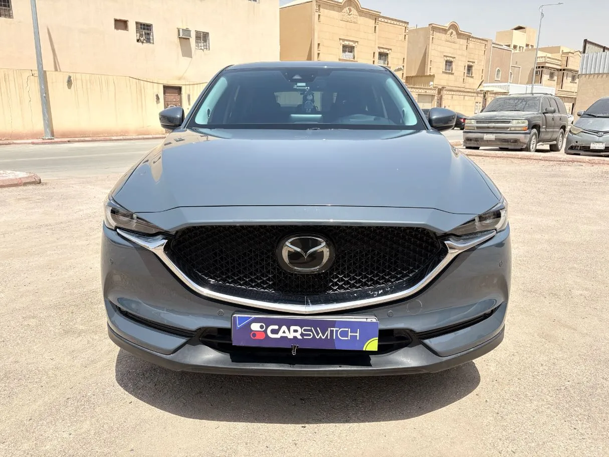 Car image 2