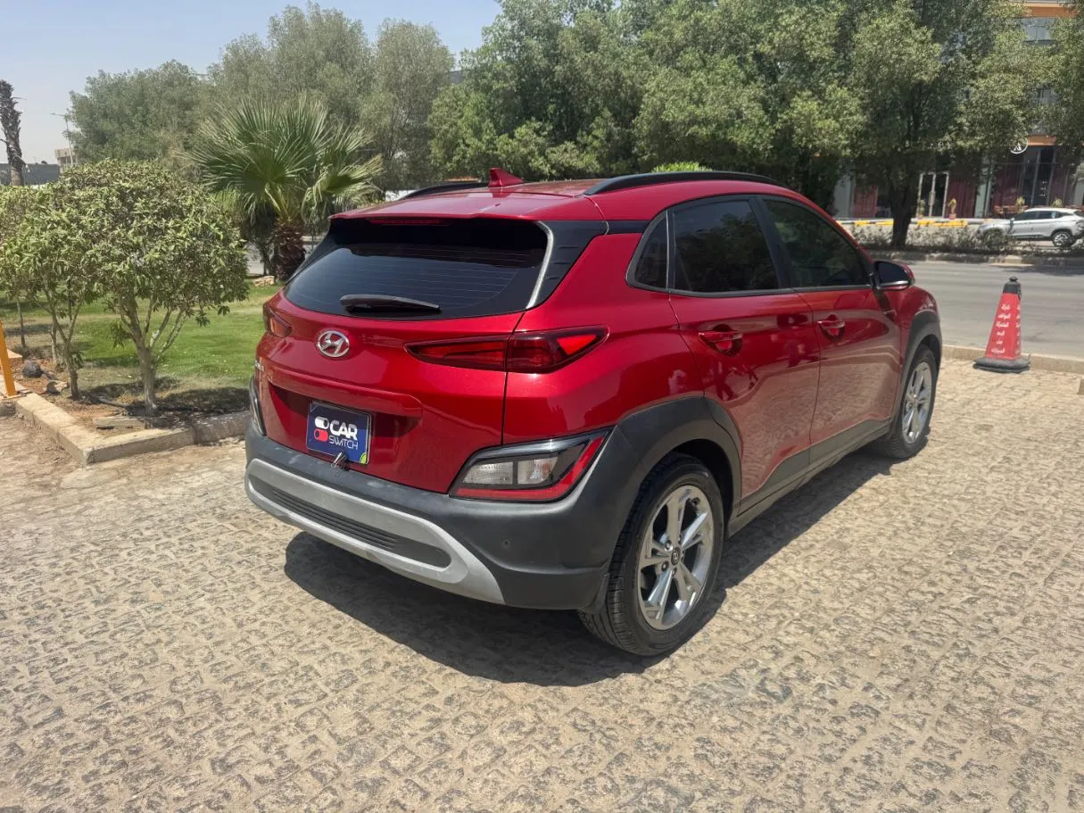 Car image 5