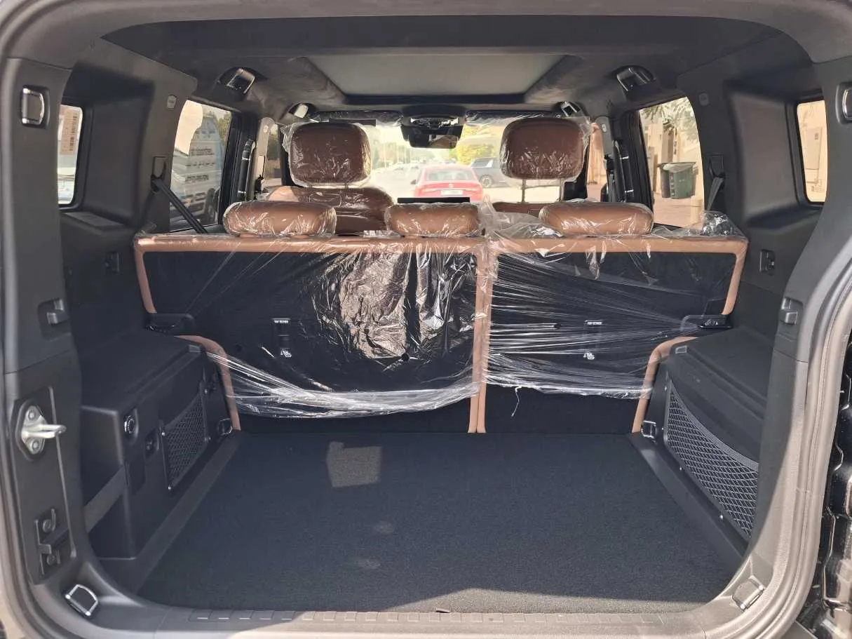 Car image 21