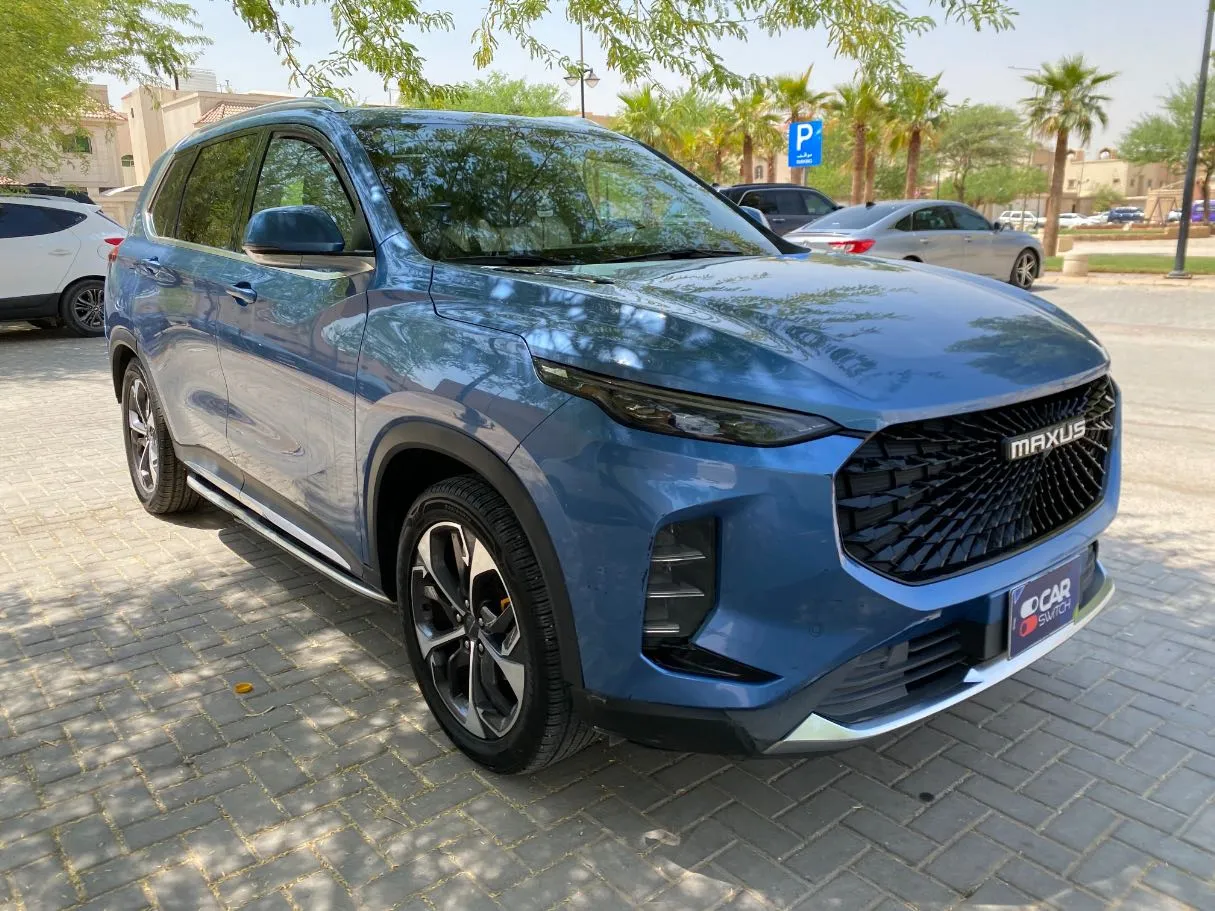 Car image 3