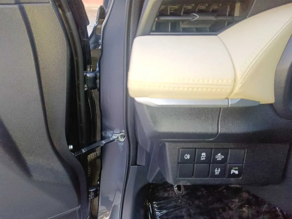 Car image 31