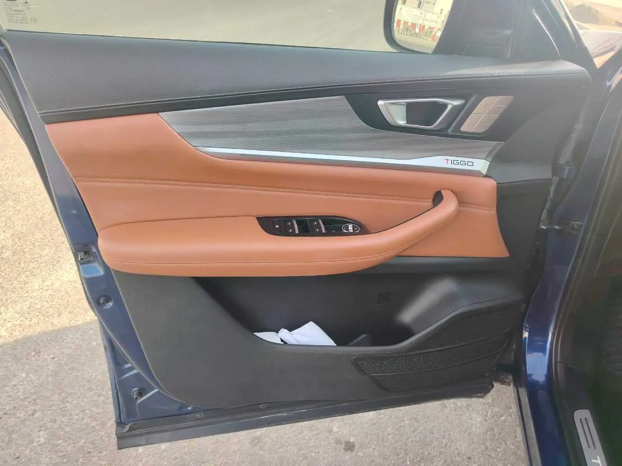 Car image 41