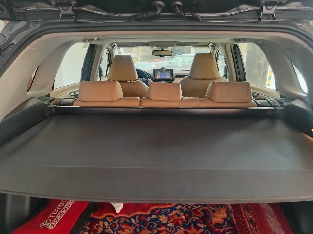 Car image 38