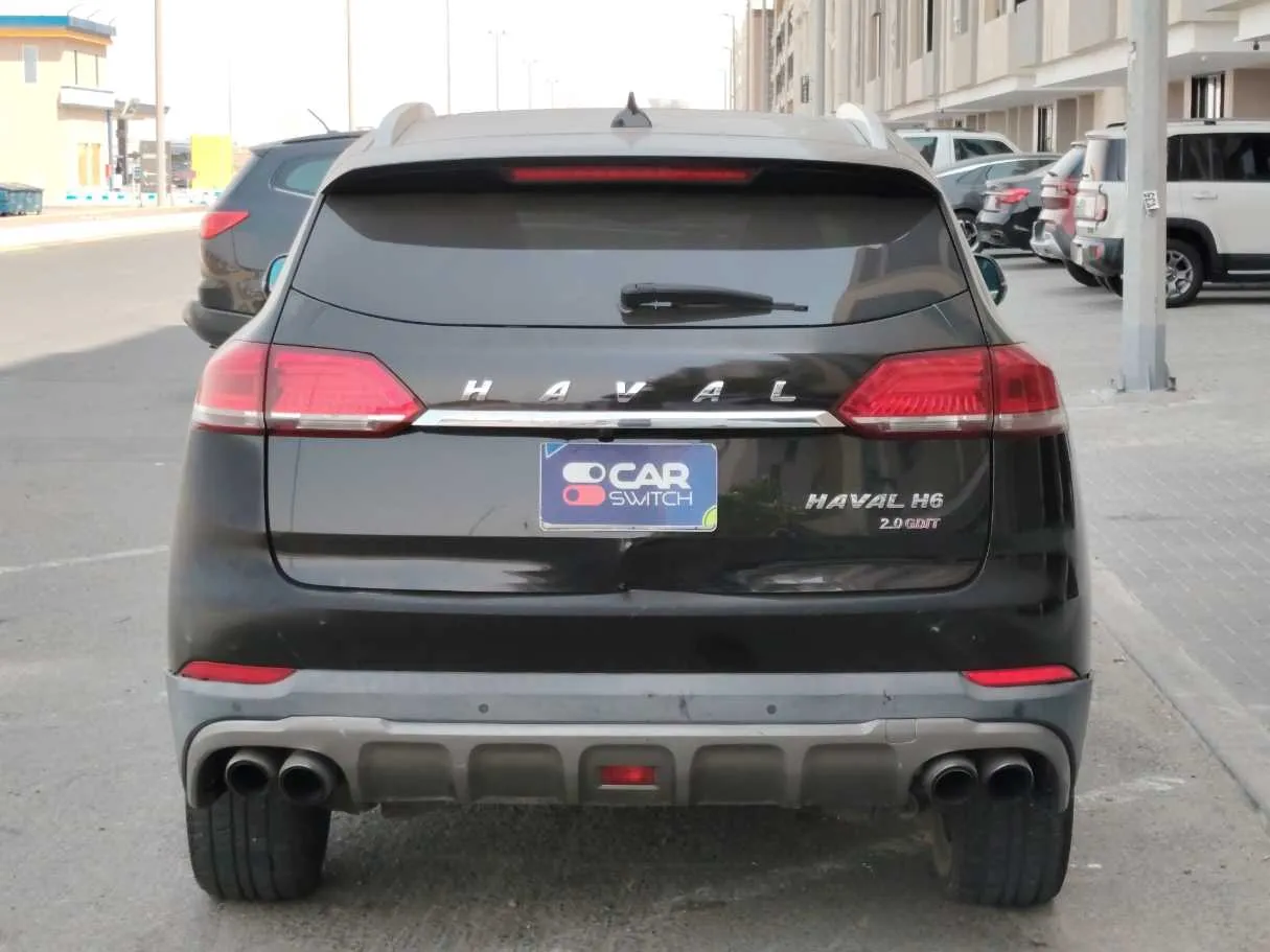Car image 6