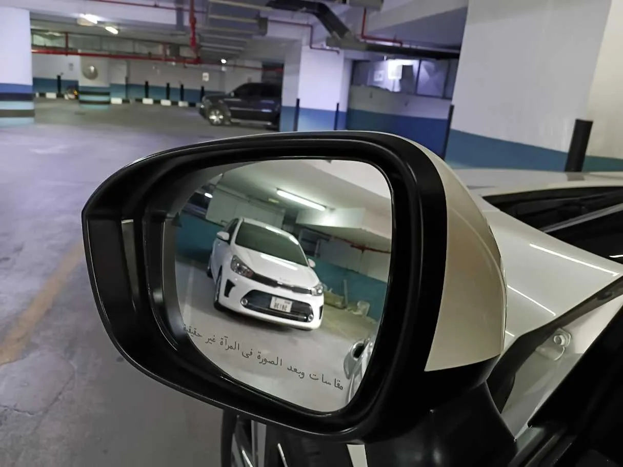 Car image 22