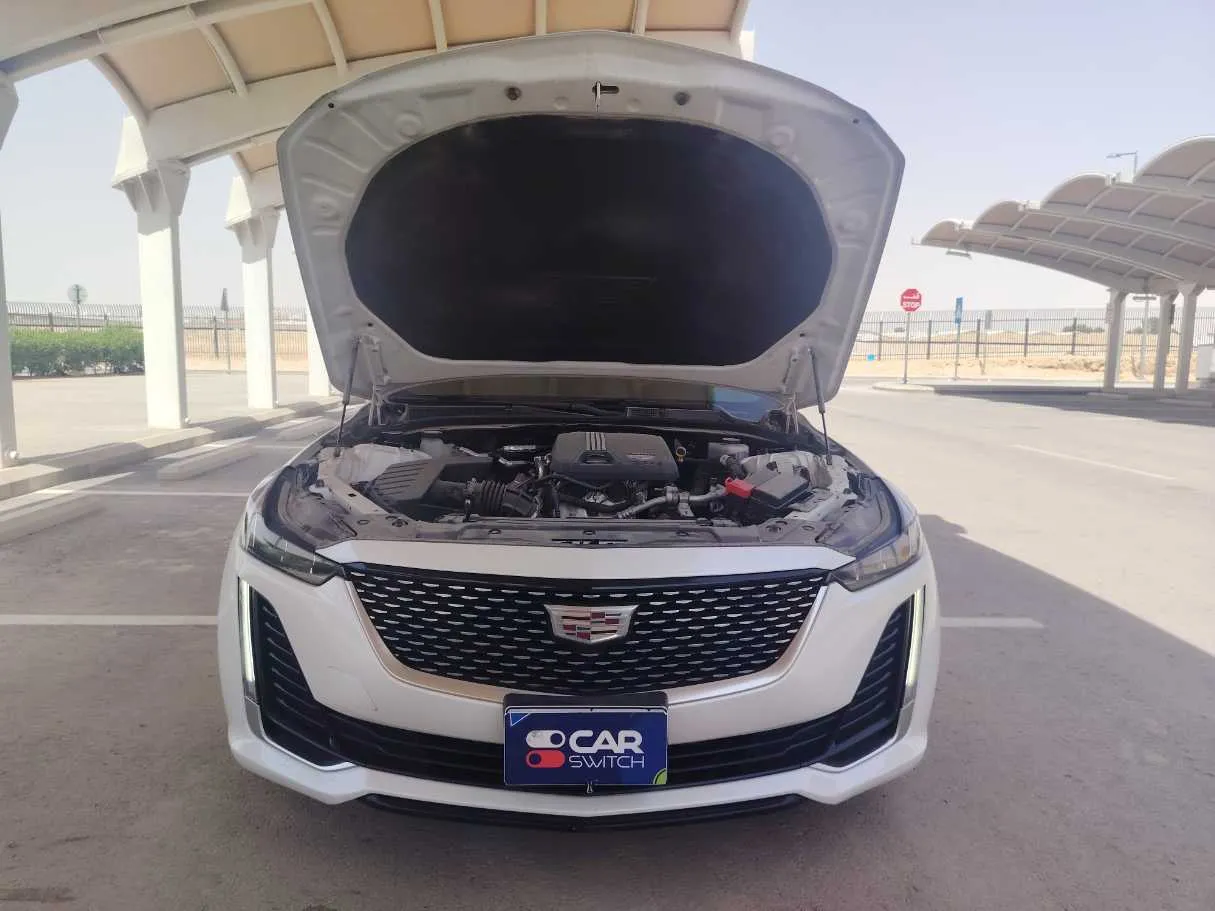 Car image 30