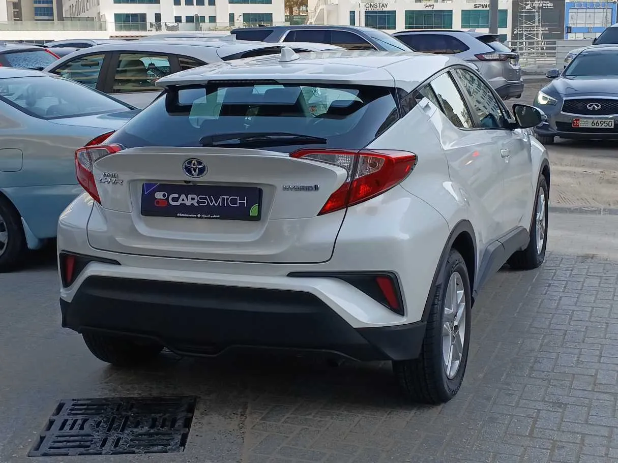 Car image 5