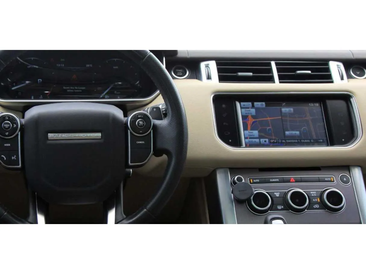 Car image 30
